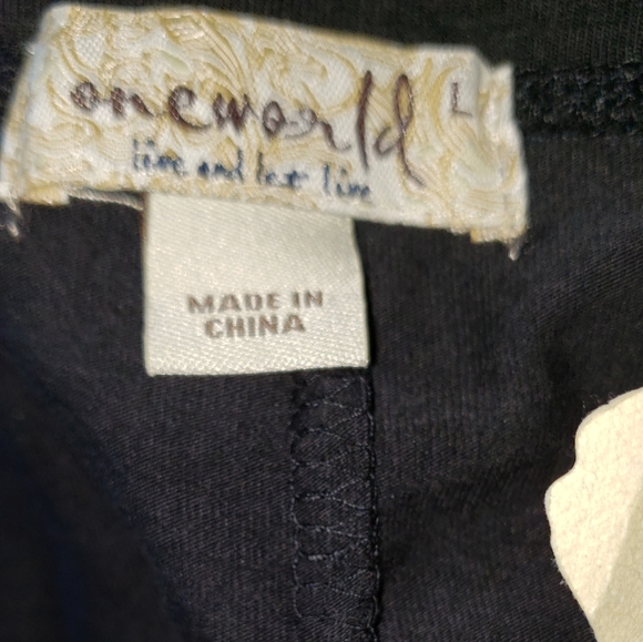 COPY - 🆕️One World | Black Leggings - Picture 5 of 9